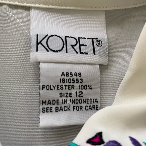 Koret Vintage White Embroidered Button Down Blouse - Picture 5 of 5